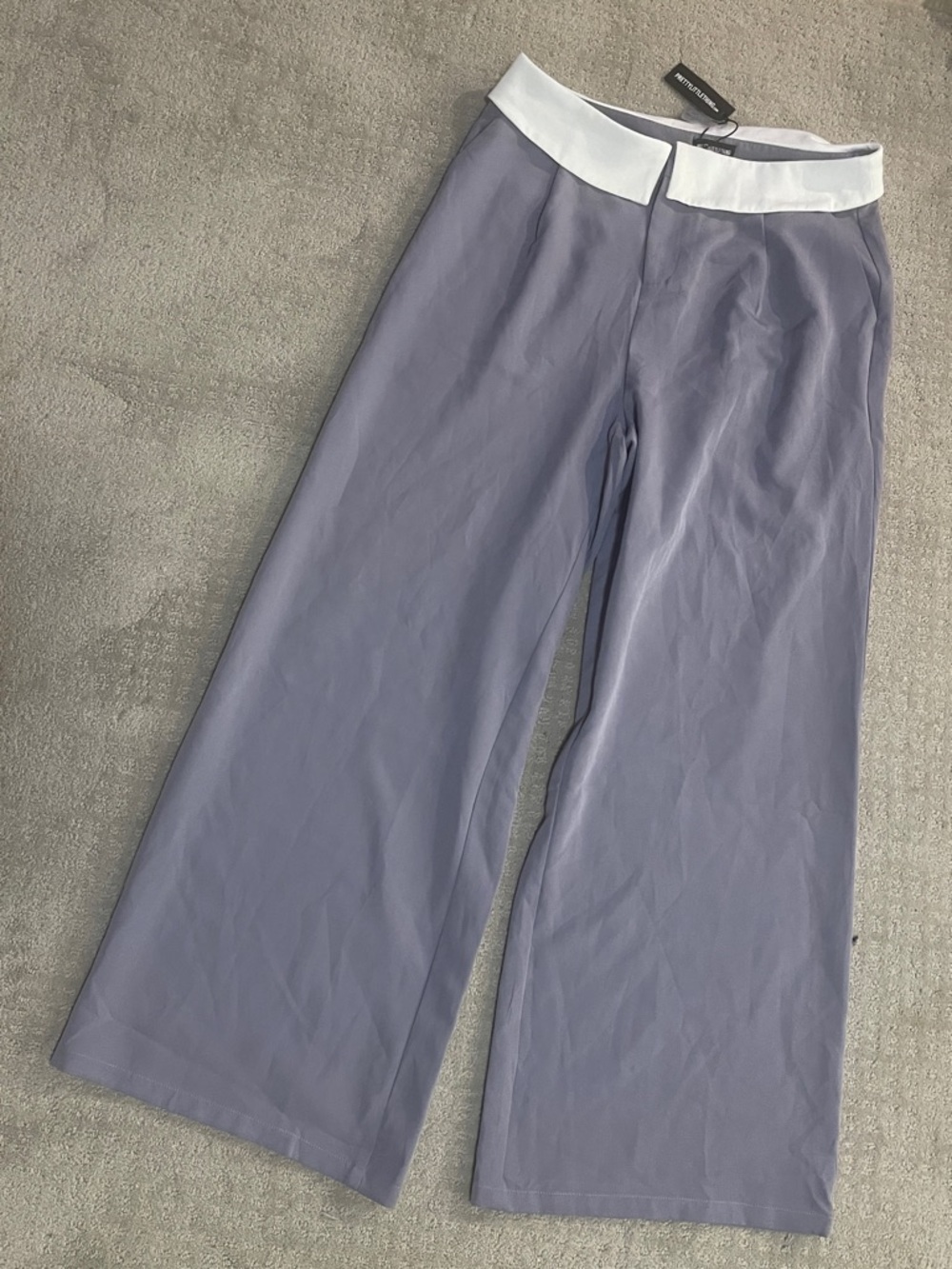 Prettylittlething 12 NWT Wide Leg Lavender Pants White cuff Waistband woven